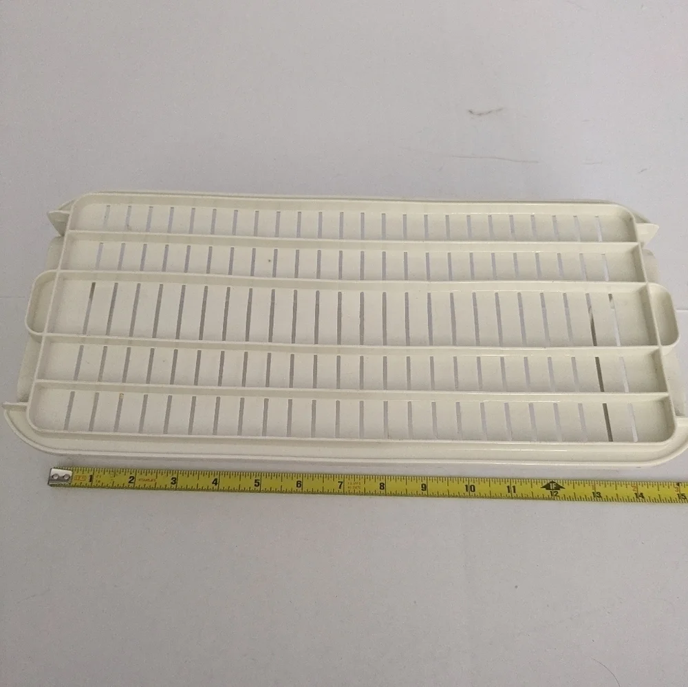 Vintage TUPPERWARE Replacement Vegetable Strainer Keeper Insert Only